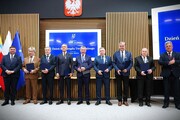 1-57152_m.jpg